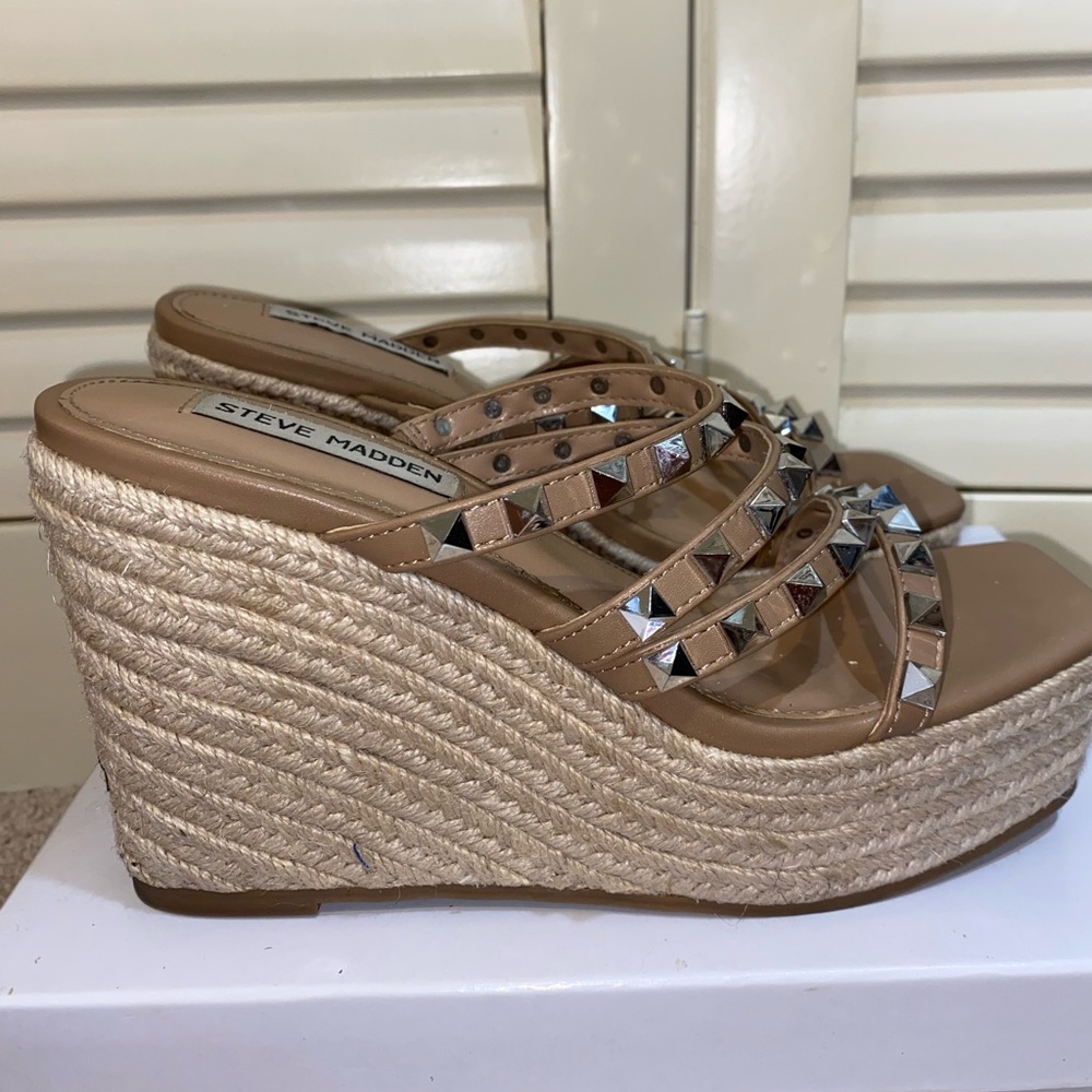 STEVE MADDEN DANIELLA WEDGES